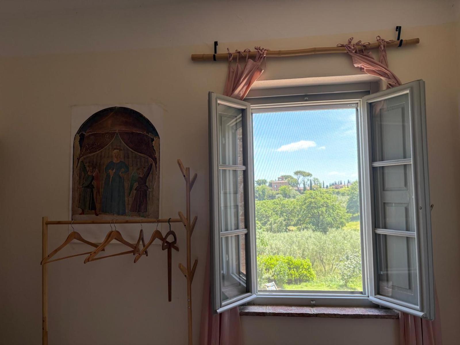 Bed and Breakfast Casa Ezio Marchi Bettolle Exterior foto